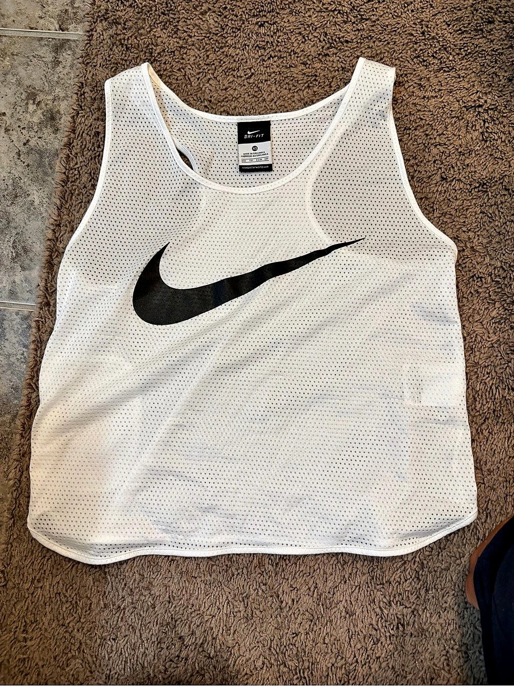 Nike women’s Mesh Tank Top White & Black Logo